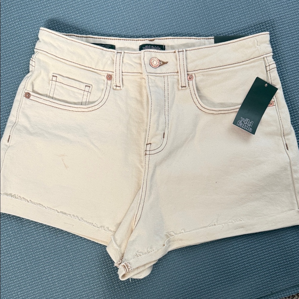 Wild fable| Cream High-Rise Shorts